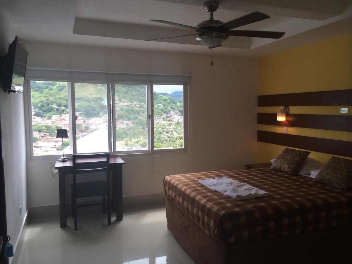 Hotel Tijerinos Boaco Rum bild